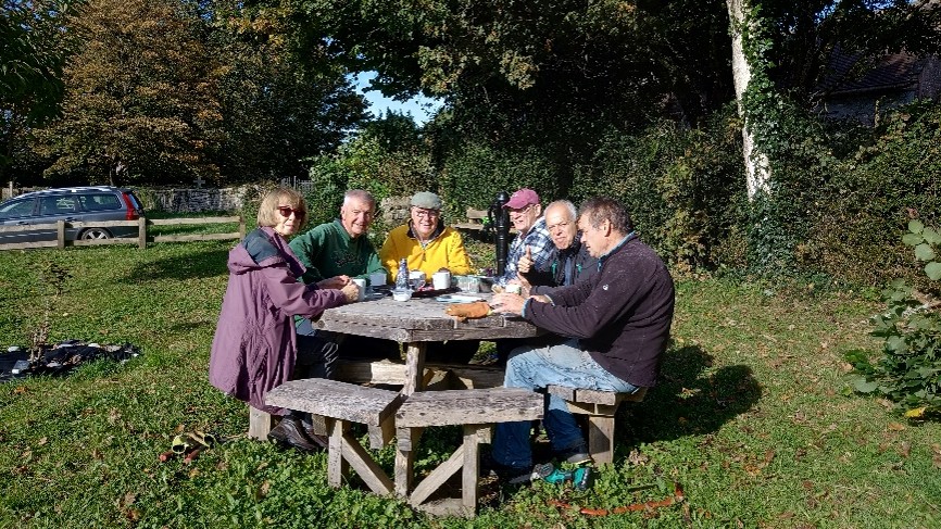 NML Picnic bench